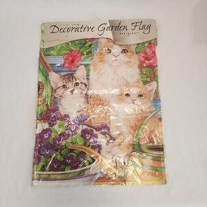 Silk Reflections Garden Flag 3 Cats "Kitten Mischief" 2007 12.5" X 18"‎